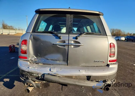 2009 Mini Cooper S Clubman z USA, uszkodzony, nr VIN WMWMM33509TP93405